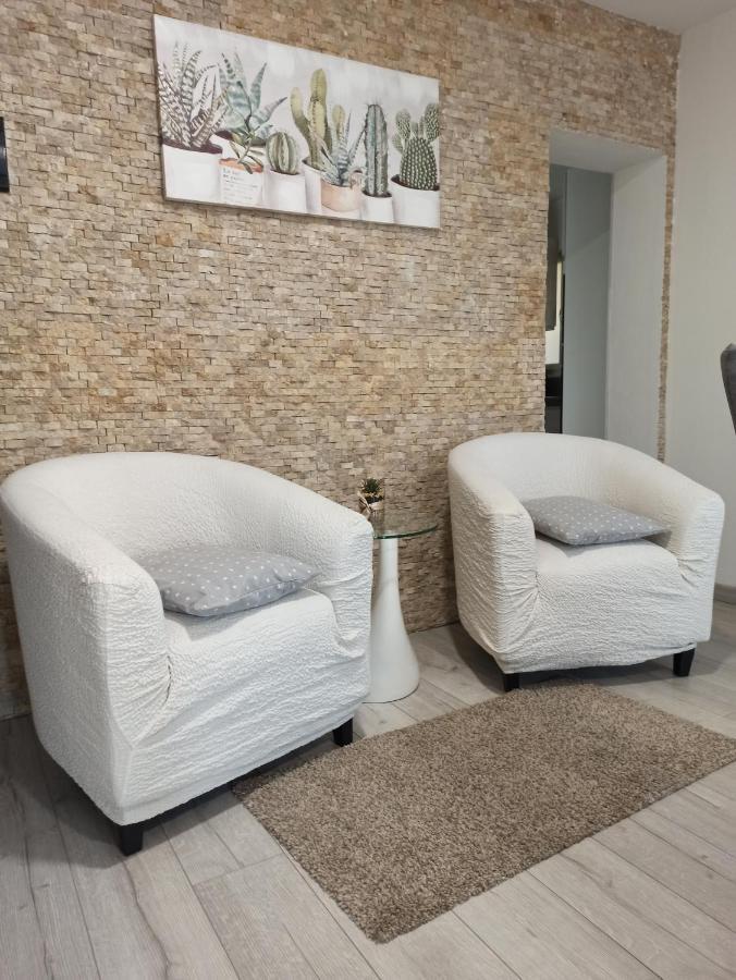 Casavacanzaicolli Villa Pescantina Bagian luar foto
