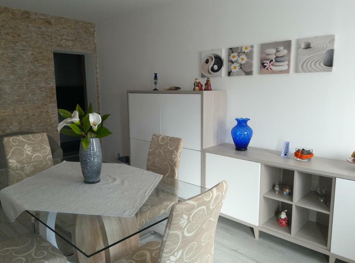 Casavacanzaicolli Villa Pescantina Bagian luar foto